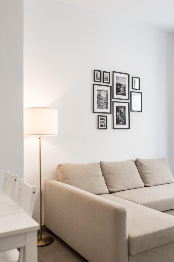 Moderno Apartamento Centro De Granada 2 Екстериор снимка
