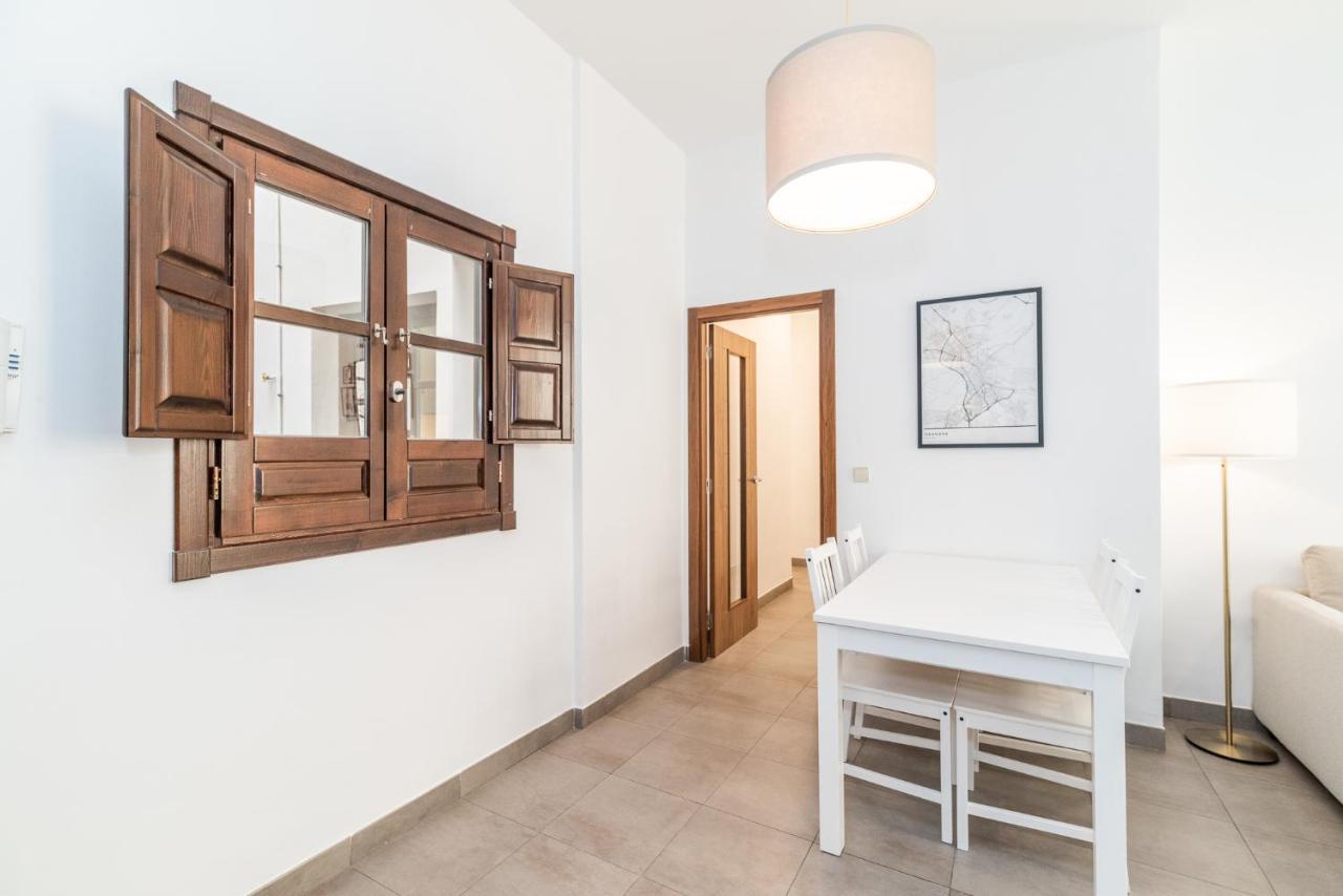 Moderno Apartamento Centro De Granada 2 Екстериор снимка