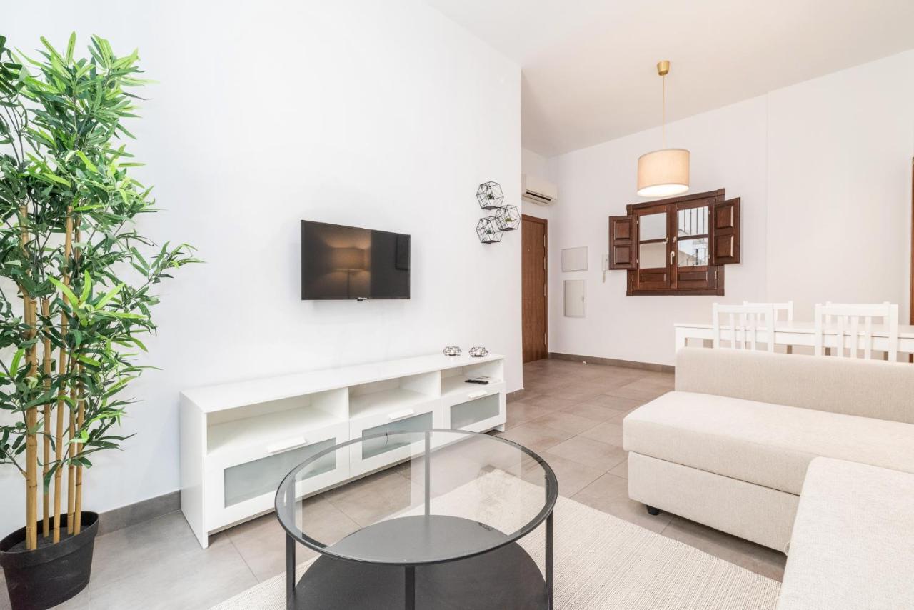Moderno Apartamento Centro De Granada 2 Екстериор снимка